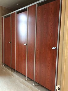 合肥公共卫生间隔断 公厕隔断板材如何选择